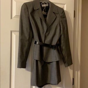 tahari suit